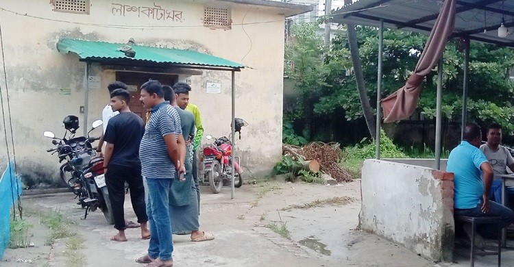 বিয়ের এক মাস পর স্বামীকে খুন করে পালালেন স্ত্রী