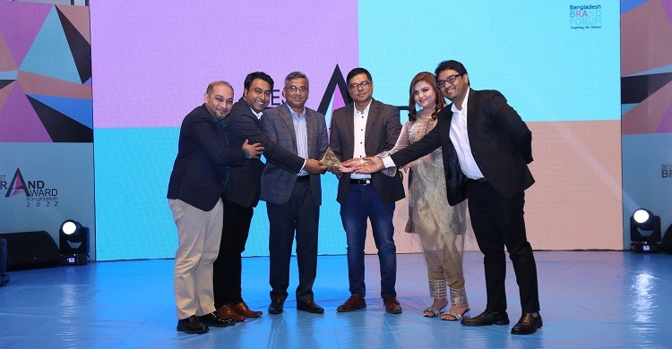 টেলিভিশন ক্যাটাগরির প্রথম বেস্ট ব্র্যান্ড অ্যাওয়ার্ড জিতে নিলো স্যামসাং