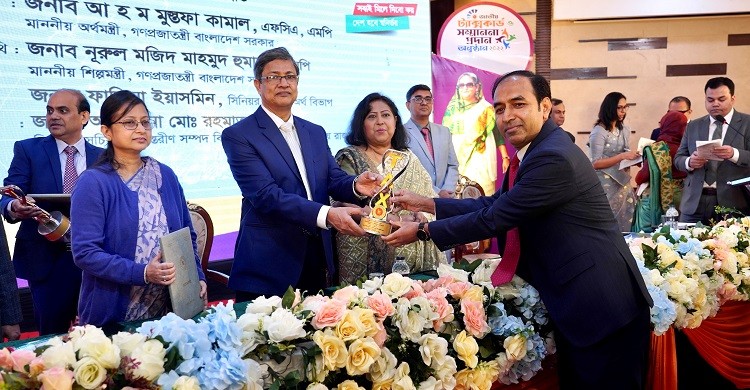 টানা এক যুগ শীর্ষ করদাতার তালিকায় মেটলাইফ বাংলাদেশ