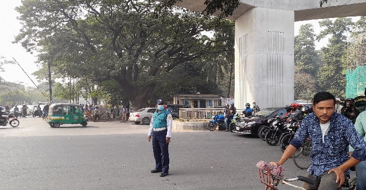 ঢাকার বাতাসের মান আজ আরও খারাপ