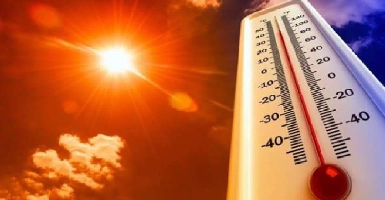 বঙ্গোপসাগর ও আরব সাগরে মৌসুমি বায়ু বাধাগ্রস্ত হওয়ায় অসহনীয় গরম