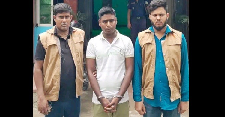 বাবু চেয়ারম্যানের সহযোগী নয়ন গ্রেপ্তার