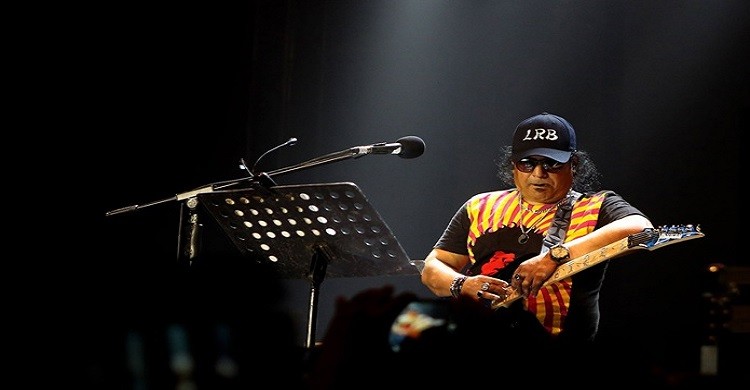 গিটারের জাদুকর আইয়ুব বাচ্চুর জন্মদিন আজ