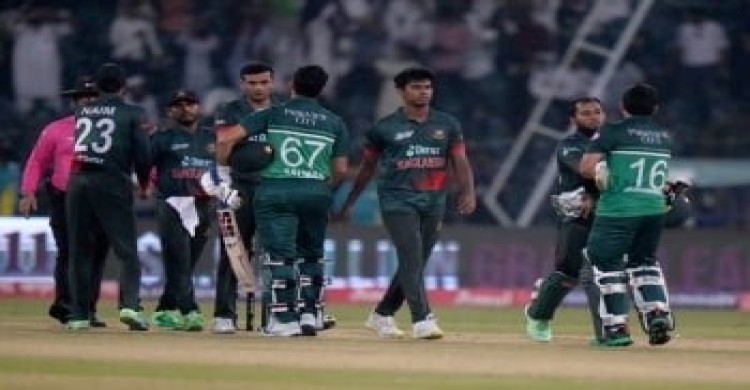 ব্যাটিং ব্যর্থতায় হার দিয়ে সুপার ফোর শুরু বাংলাদেশের