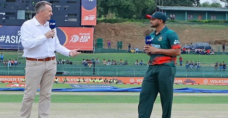 টসে জিতে ফিল্ডিংয়ের বাংলাদেশ