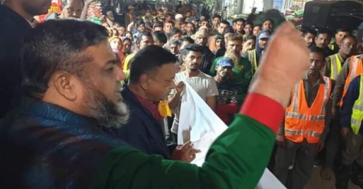 বনশ্রী সোসাইটির স্টাফদের মাঝে সমমনা পরিষদের কম্বল উপহার