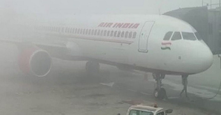 কুয়াশার কারণে দিল্লিতে ৮৪ ফ্লাইট বাতিল
