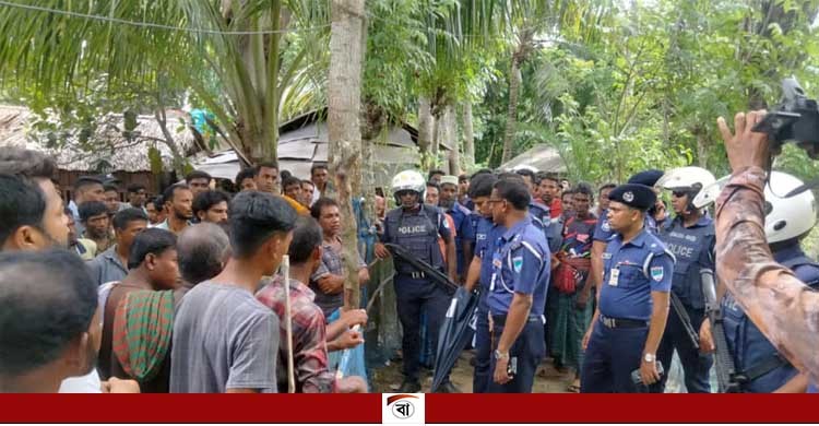 সাতক্ষীরায় নির্বাচন পরবর্তী সহিংসতায় ৪ পুলিশ আহত