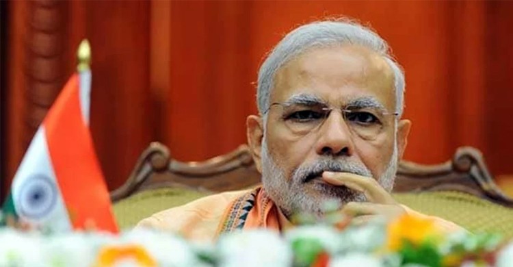 একক সংখ্যাগরিষ্ঠতা হারাচ্ছেন মোদি?