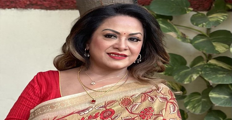 স্ক্রিনশট ফাঁস, ছাত্রদের ওপর গরম পানি ঢালতে বলেন অরুণা বিশ্বাস