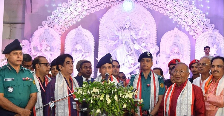 দুর্গাপূজা জাঁকজমকপূর্ণভাবে উদযাপিত হচ্ছে : আইজিপি