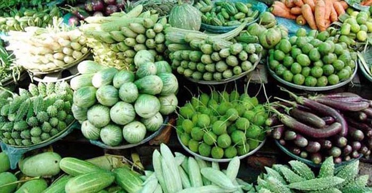বাড়ছে সবজির দাম, দিশেহারা নিম্ন-মধ্যবিত্তরা