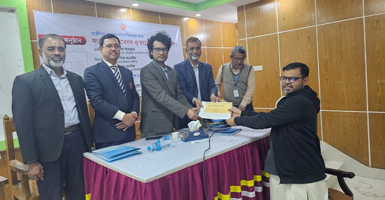 বস্তুনিষ্ঠ সাংবাদিকতায়  এখন কোন বাধা নেই : এম. আবদুল্লাহ