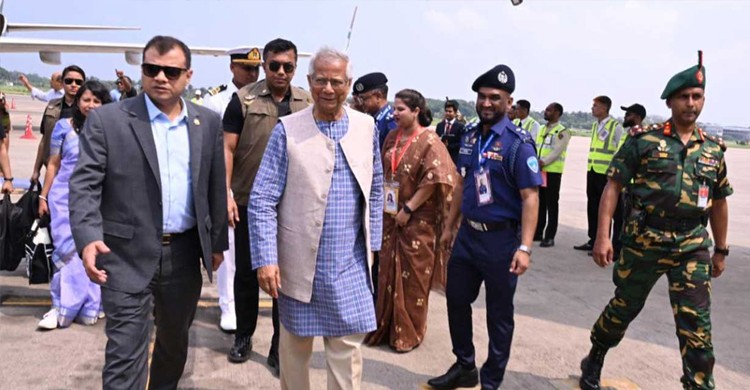 চট্টগ্রাম শহরের জলাবদ্ধতা চলতি মৌসুমে অর্ধেকে নামিয়ে আনতে প্রধান উপদেষ্টার নির্দেশনা