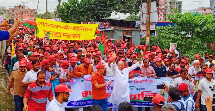 ‘১৯৭১ সালে জিয়াউর রহমান মুক্তিযুদ্ধের ঘোষণা দিয়েছিলে ‘