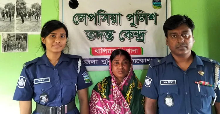 এনআই অ্যাক্ট মামলায় খালিয়াজুরীর চাকুয়া গ্রামে নারী গ্রেপ্তার