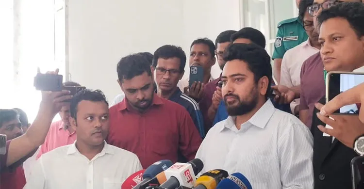 শেখ হাসিনাকে উৎখাত করা বৈধ ছিল, কোনো ষড়যন্ত্র হয়নি: নাহিদ ইসলাম