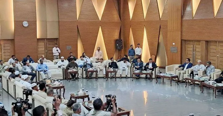 শুক্রবারের মধ্যে জুলাই সনদ বাস্তবায়নের চূড়ান্ত রোডম্যাপ দেবে কমিশন: আলী রীয়াজ