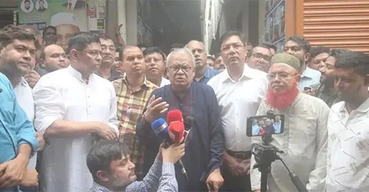 উপদেষ্টাদের কল রেকর্ড কার কাছে, জনগণ জানতে চায়: রিজভী