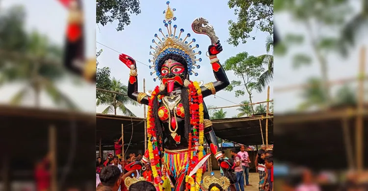 বগুড়ায় প্রায় ৩৫২ বছরের প্রাচীন মধুগঞ্জেশ্বরী কালীপূজা অনুষ্ঠিত