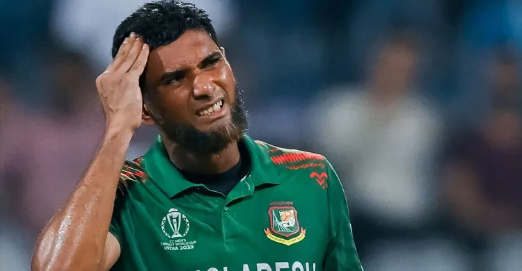 ডেঙ্গু আক্রান্ত হয়ে হাসপাতালে ভর্তি মাহমুদউল্লাহ