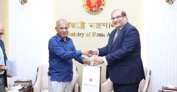 বাংলাদেশ–পাকিস্তান পুলিশ একাডেমির সহযোগিতা বাড়াতে সমঝোতা স্মারক স্বাক্ষরের উদ্যোগ