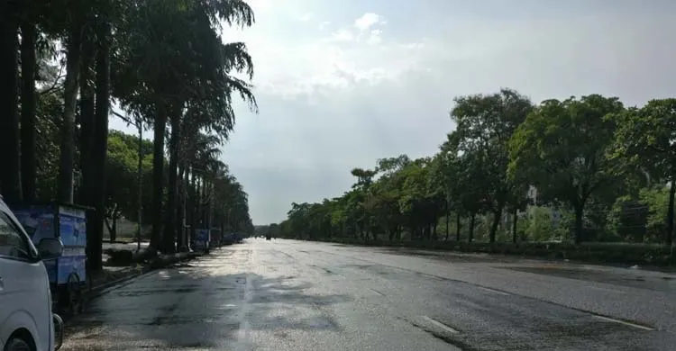 সংসদ ভবন এলাকা থেকে বিচারকের মোবাইল ও চশমা নিয়ে গেল ছিনতাইকারীরা