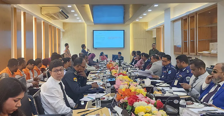 নরসিংদীতে বিচার বিভাগীয় সন্মেলন অনুষ্ঠিত