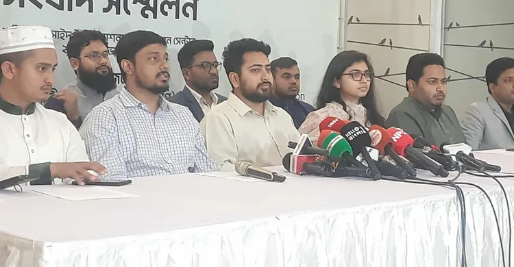 নির্বাচনের জন্য লেভেল প্লেয়িং ফিল্ড নেই: নাহিদ ইসলাম