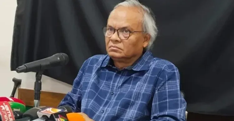 রাজনীতিবিদদের হাতে রাজনীতি থাকা উচিত: রিজভী