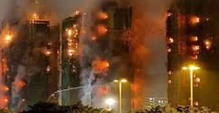 হংকংয়ে ভয়াবহ অগ্নিকাণ্ডে নিহত বেড়ে ১২৮