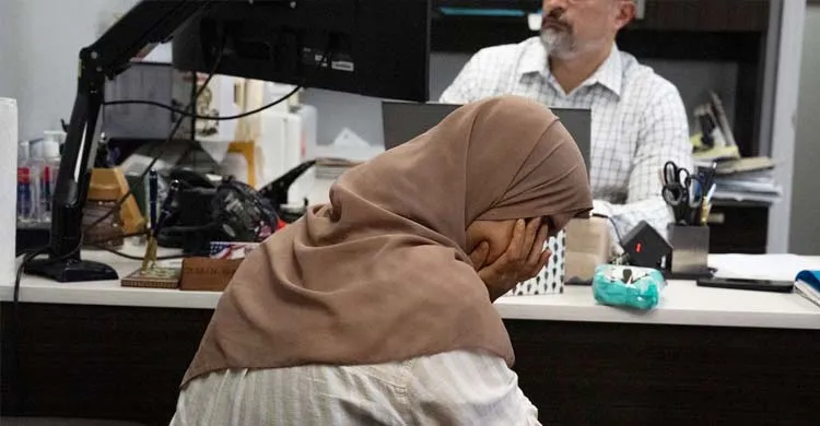 আফগান নাগরিকদের জন্য ভিসা স্থগিত করল যুক্তরাষ্ট্র