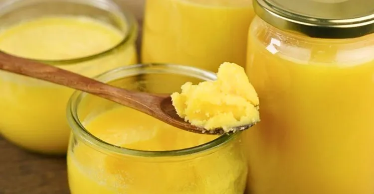 শীতকালে প্রতিদিন ঘি খেলে যেসব উপকারিতা পাওয়া যায়