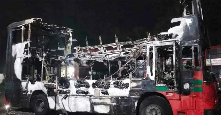নোয়াখালীতে গভীর রাতে বিআরটিসি ডিপোতে আগুন, দুটি বাস পুড়ে ছাই