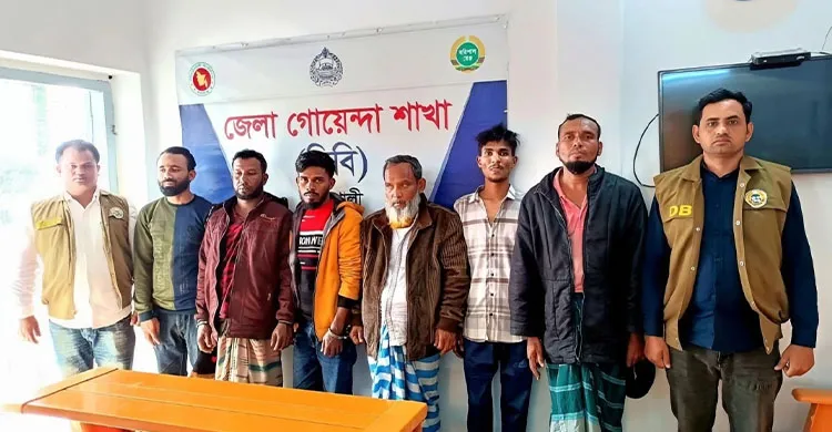 পটুয়াখালীতে অটোছিনতাই চক্রের ৭ সদস্য গ্রেফতার