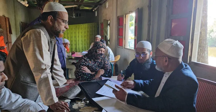 ফ্রি মেডিকেল ক্যাম্প করলেন হৃদরোগ বিশেষজ্ঞ ডা. কর্নেল (অব.) জেহাদ খান