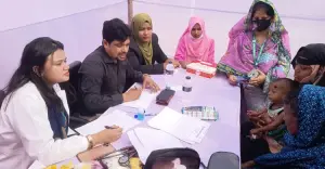 সখিপুরে বিএনপি প্রার্থীর উদ্যোগে বিনামূল্যে চিকিৎসা সেবা ও ঔষধ বিতরণ