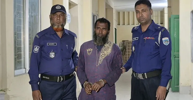 ক্ষুদ্র নৃ-গোষ্ঠীর মানুষকে ভাতার কার্ড দেওয়ার প্রতারণা,  জামায়াত নেতা আটক