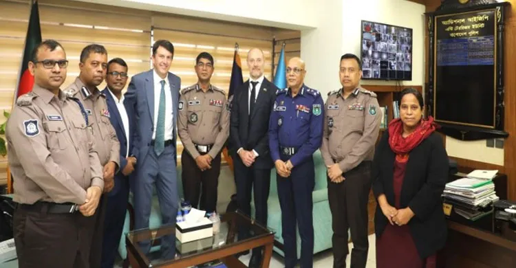 এটিইউ প্রধানের সঙ্গে এফবিআই প্রতিনিধিদলের সৌজন্য সাক্ষাৎ ও মতবিনিময়