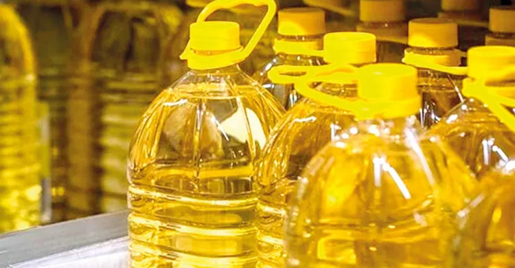 আজ থেকে ভোজ্যতেলের নতুন দাম কার্যকর