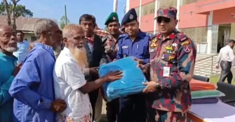 অসহায় মানুষের পাশে অধিনায়ক লেফটেন্যান্ট কর্নেল মেহেদী ইমাম