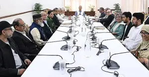 আসিফ ও মাহফুজের মন্ত্রণালয়ে দায়িত্ব কারা পাচ্ছেন