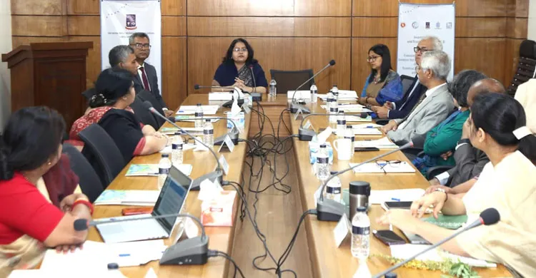 ঢাকা বিশ্ববিদ্যালয়ে জাতীয় নিরাপত্তা, জলবায়ু পরিবর্তন ও শ্রম অভিবাসন নিয়ে দিনব্যাপী সেমিনার