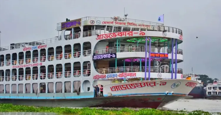 চাঁদপুরে লঞ্চ দুর্ঘটনায় নিহত ৪, অ্যাডভেঞ্চার-৯ আটক