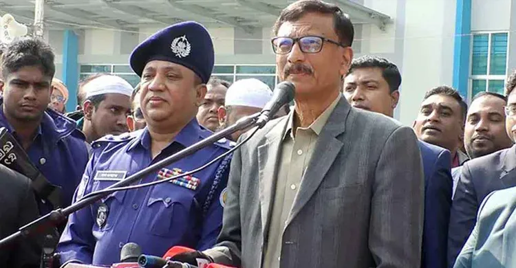 সরকার নিরপেক্ষ থেকেই দায়িত্ব পালন করছে: পররাষ্ট্র উপদেষ্টা