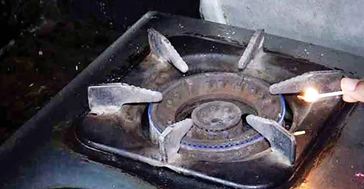 রাজধানীর আবাসিকে গ্যাস সংকট চরমে, বিপাকে হাজারো পরিবার