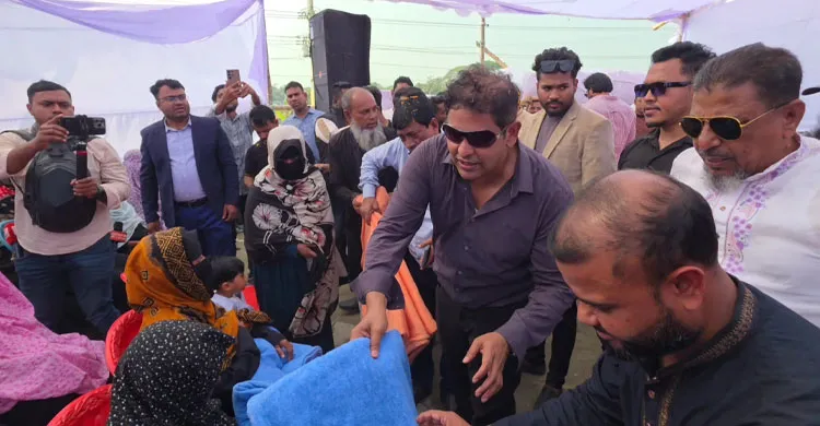 বেগম খালেদা জিয়ার রুহের মাগফিরাত কামনায় রূপগঞ্জে শীতবস্ত্র বিতরণ ও দোয়া মাহফিল