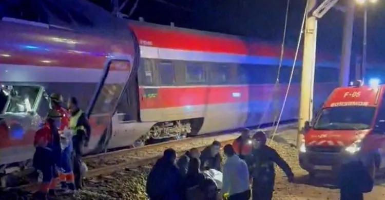 স্পেনে ভয়াবহ ট্রেন দুর্ঘটনায় নিহত ২১