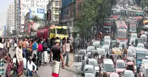 অটোরিকশা চালকদের সড়ক অবরোধে তীব্র যানজট, ভোগান্তিতে জনসাধারণ