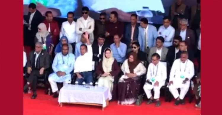 প্রথম নির্বাচনি জনসভা মঞ্চে তারেক রহমান